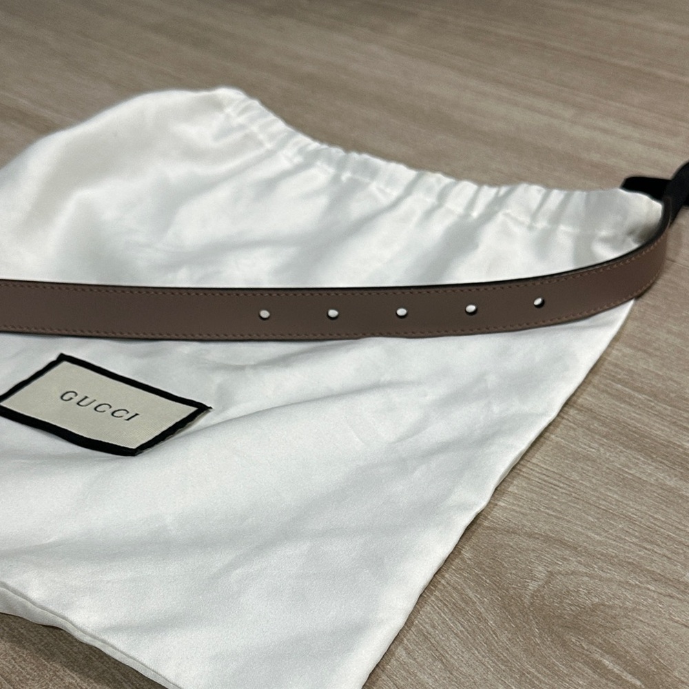 Gucci Tan Leather Belt with Gold GG Buckle - Picture 6 of 6